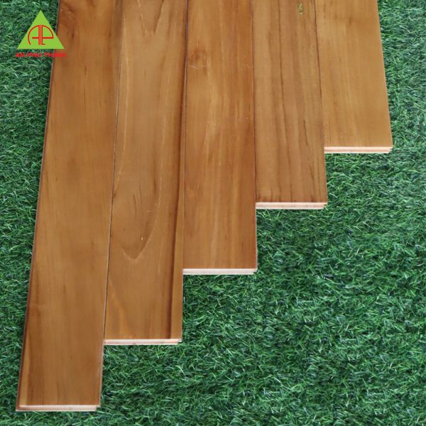 Sàn gỗ Tự Nhiên Căm Xe