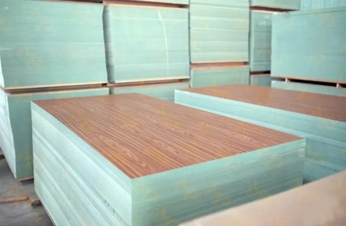 Bề mặt gỗ mdf lõi xanh